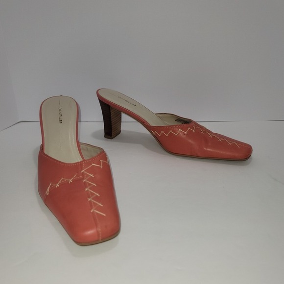 Danelle Women 8.5M Cone Heel Mules Coral Leather Boho Festival Y2K office Career - Picture 2 of 11